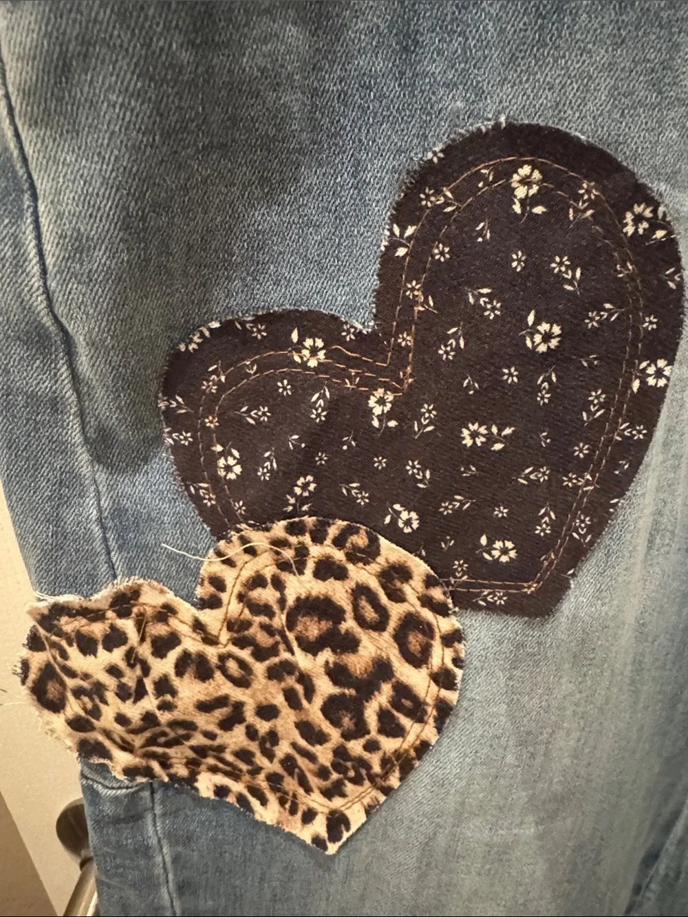 Easel barrel jeans  Heart-Patch Women’s